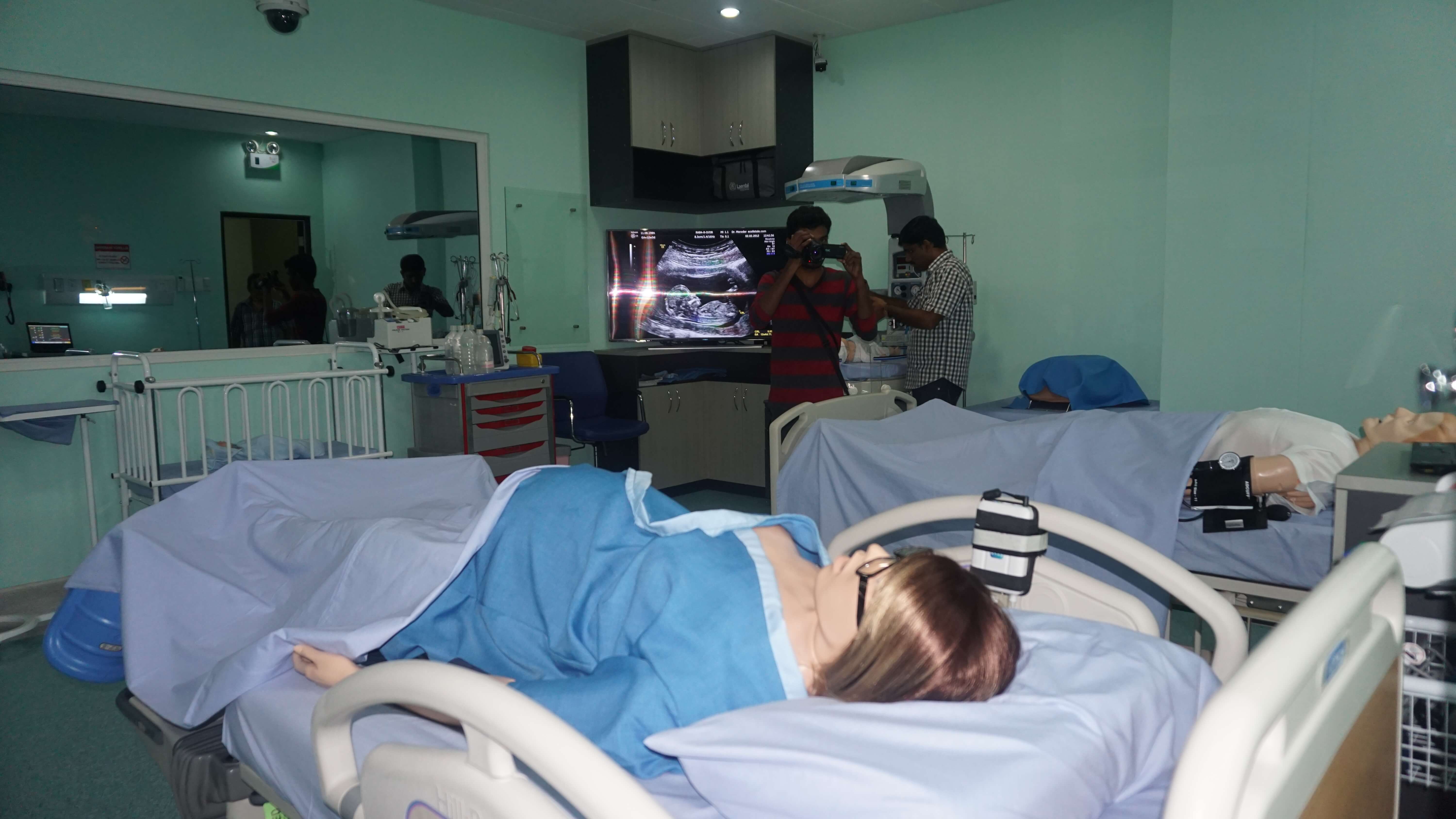 The-first-medical-college-in-the-Philippines-to-set-up-Simulation-Mannequins-DMSF